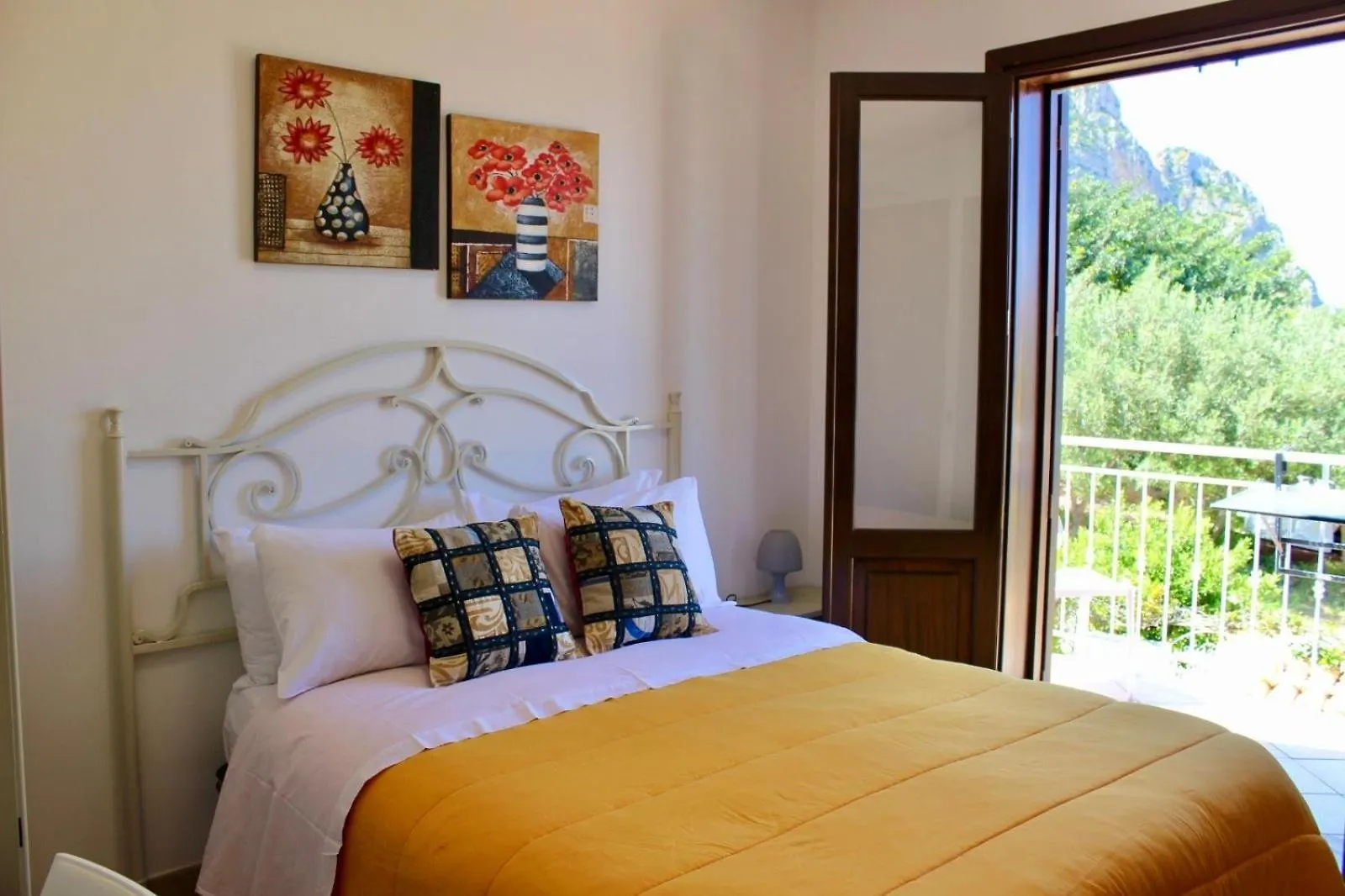 Camere Da Mariolina Macari