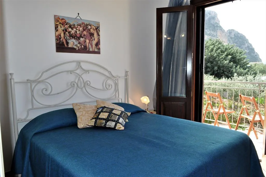 Camere Da Mariolina Macari