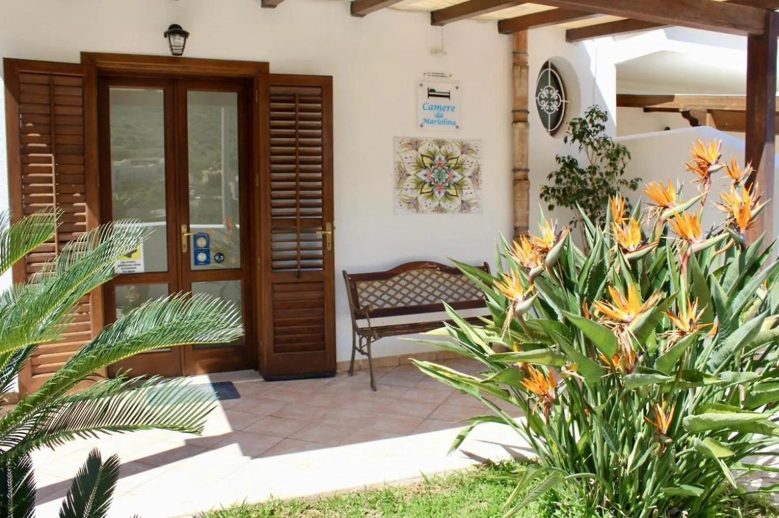 Camere Da Mariolina Macari 0*,  Italie