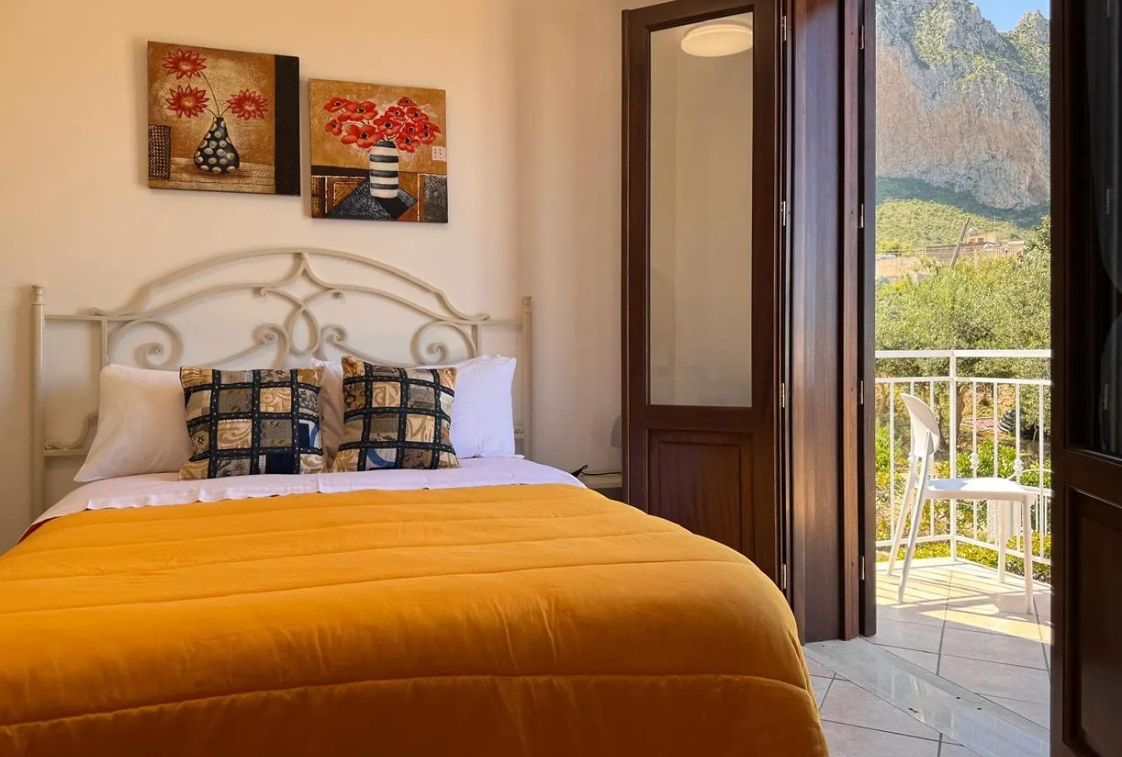 Camere Da Mariolina Macari